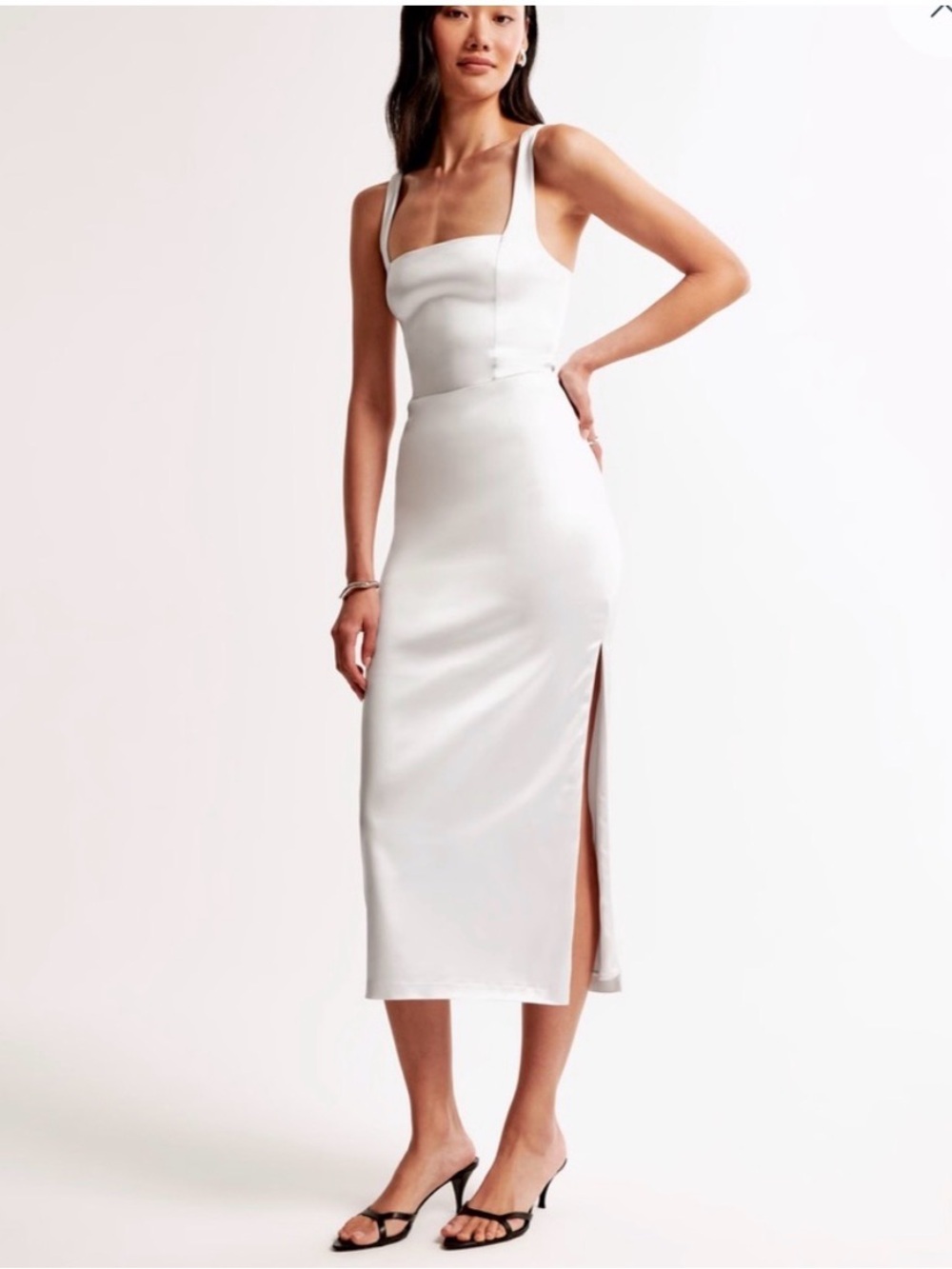 Abercrombie & Fitch Sculpting Stretch Satin Midi Dress - Picture 2 of 13